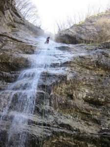 Valle dell' Infernaccio
Val d' Abisso - Cascate della Madonna - 
        la calata da 45m
    